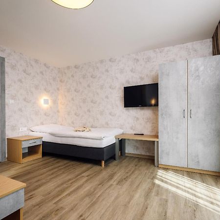 Chata Cementar Podhorie  Exteriör bild